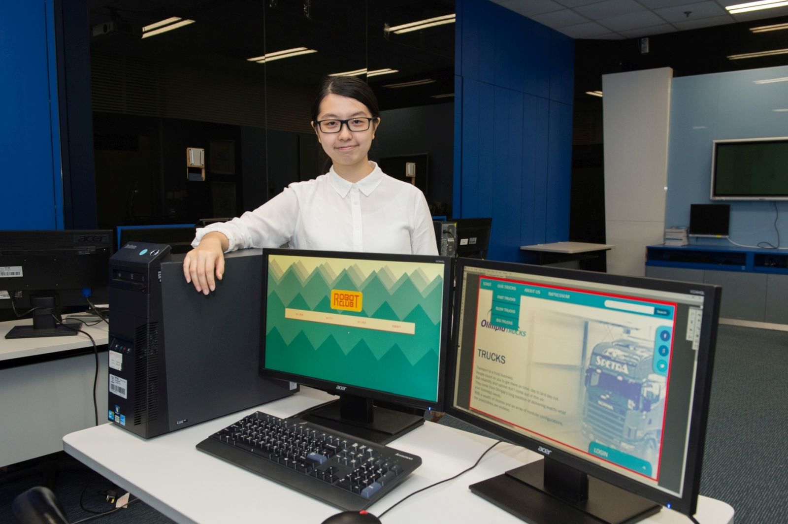 2016年穗港澳蓉青年技能竞赛 
四地选手 同场竞技